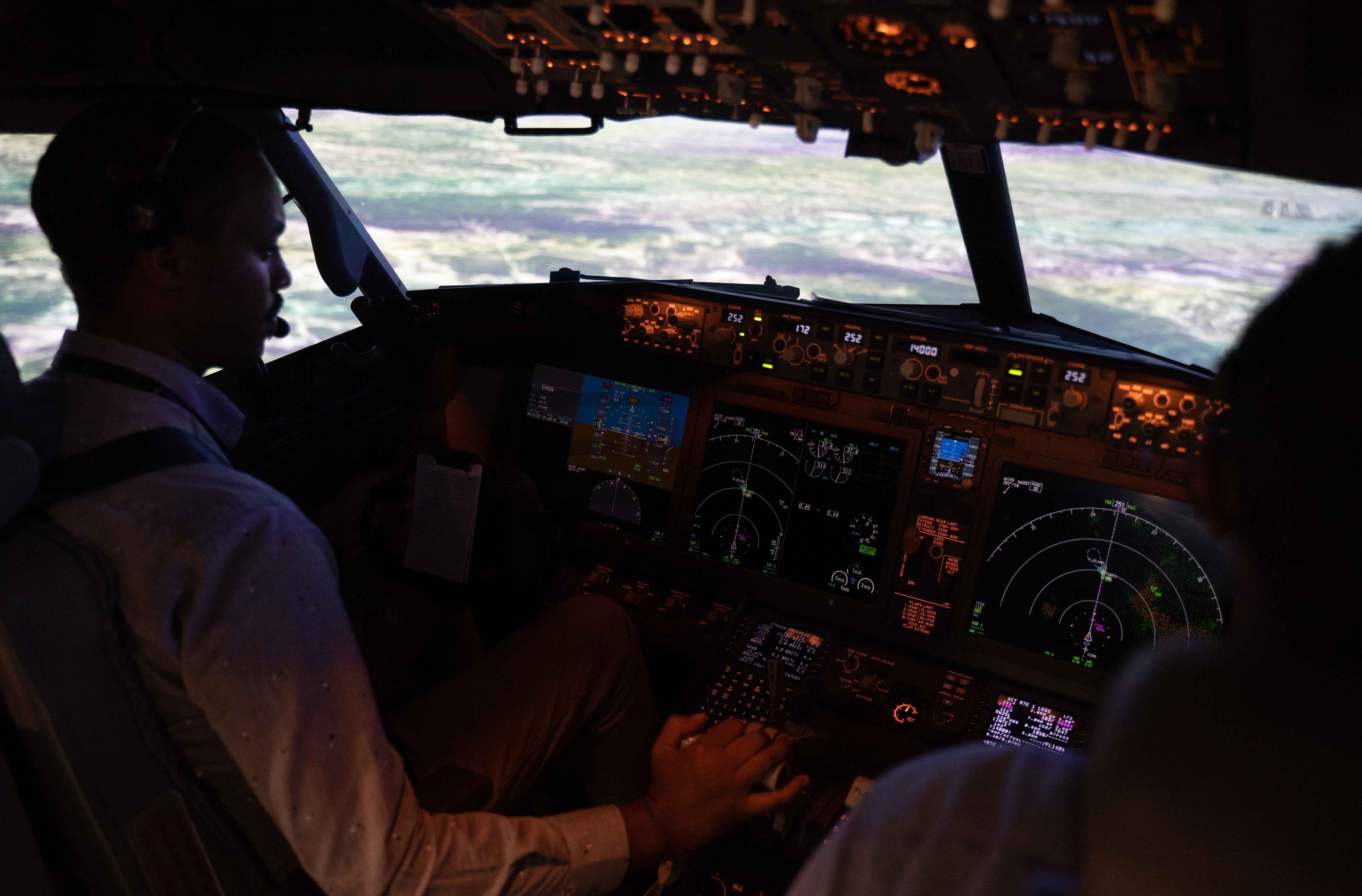 Pilot-Training-737-Max-Simulator
